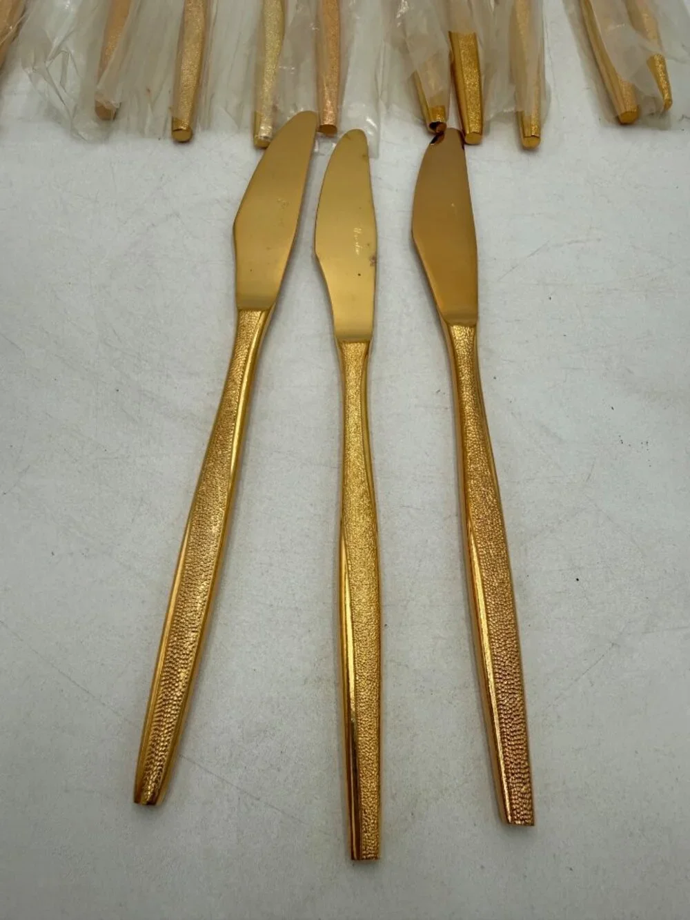 Florentine Gold Stainless Steel Butter Knives Set 13 Textured Handles MCM